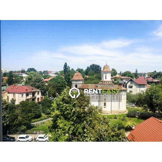 De inchiriat ! Apartament cu trei camere situat in zona Independentei